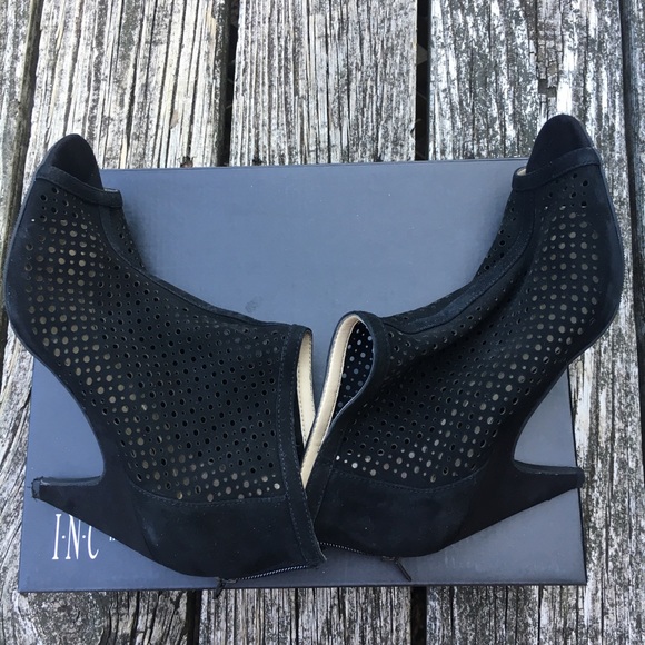 INC “Gutherie” See-through Peep Toe Booties - Picture 3 of 10